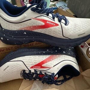 Brooks White and Blue Sneakers Performance Comfort